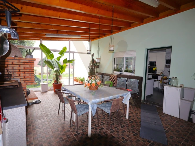 Moradia T3 para Venda em Feitosa Foto 29