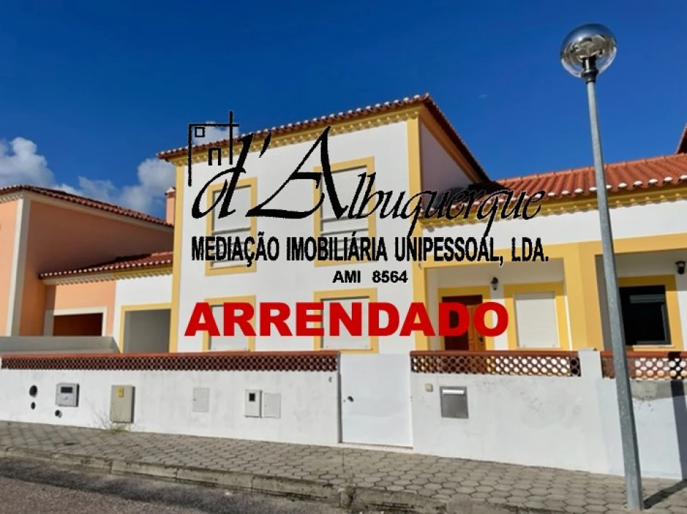 Moradia T3 para Arrendamento em Ponte de Sor, Tramaga e Vale de Açor Foto 1