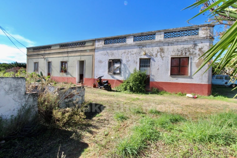 Moradia T3 para Venda em Moncarapacho e Fuseta