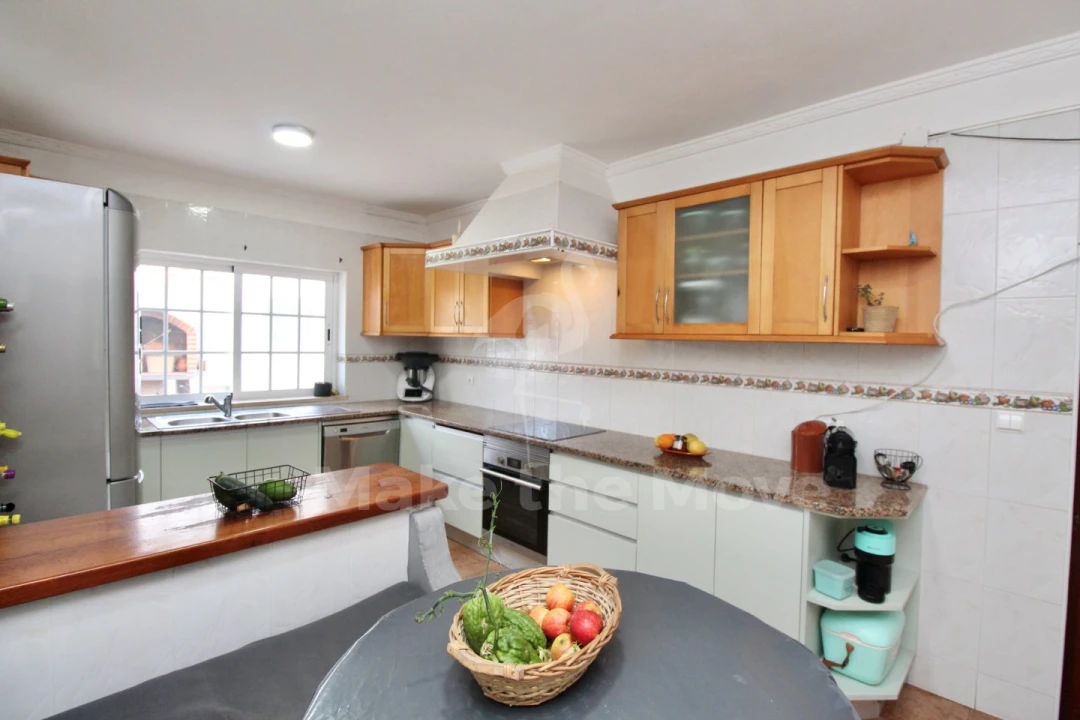 Moradia T7 para Venda em Luz de Tavira e Santo Estêvão Foto 11