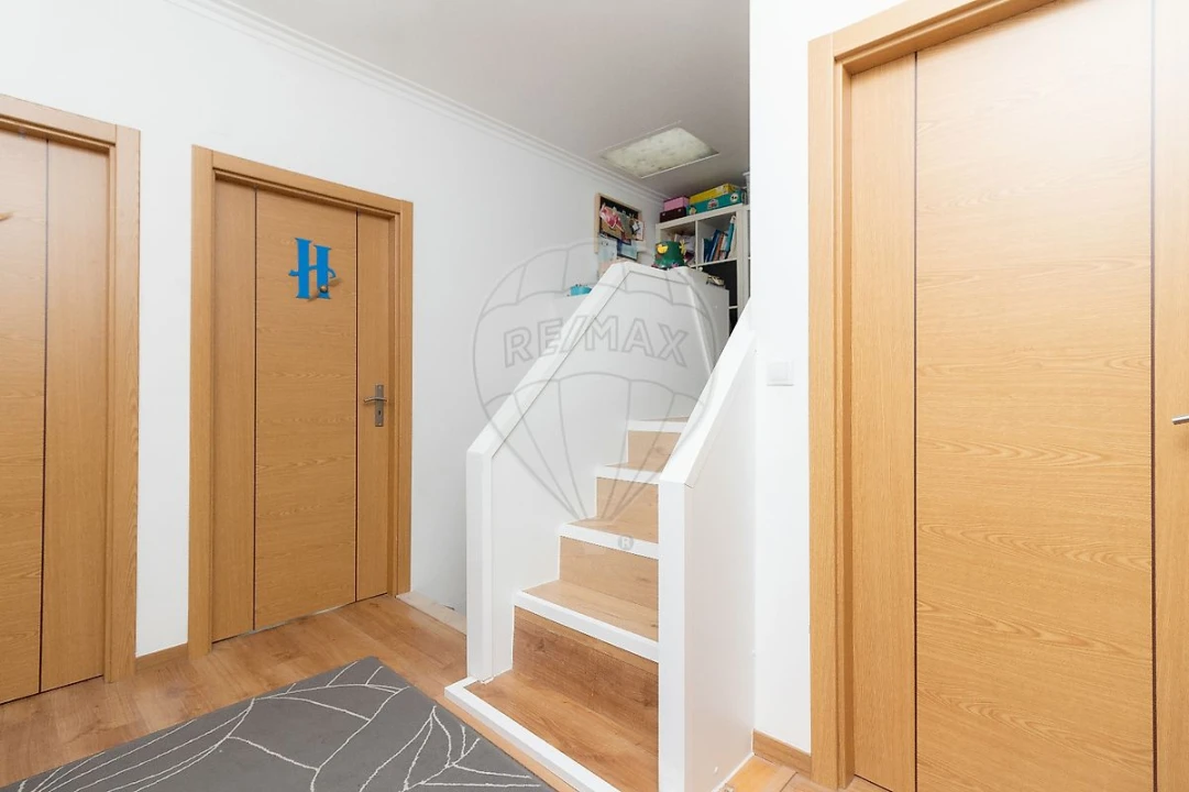 Moradia T4 para Venda em Castanheira do Ribatejo e Cachoeiras Foto 21