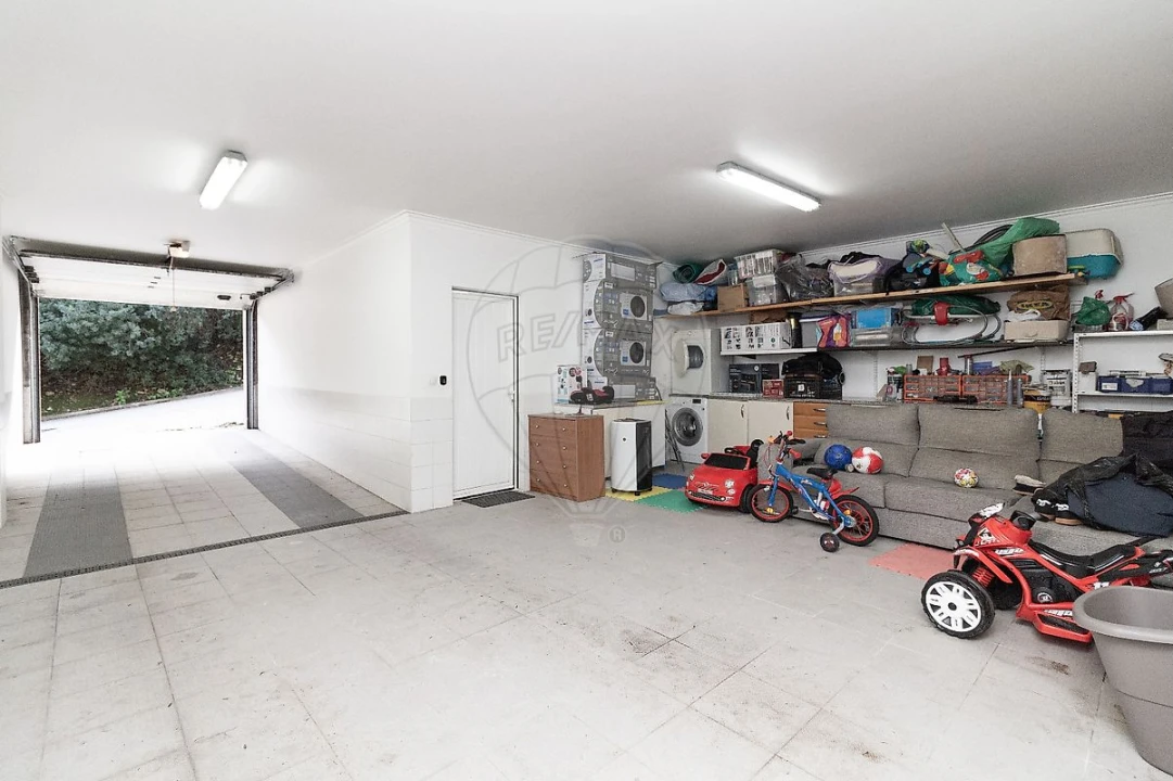 Moradia T4 para Venda em Castanheira do Ribatejo e Cachoeiras Foto 50