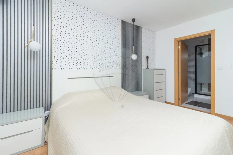 Moradia T4 para Venda em Castanheira do Ribatejo e Cachoeiras Foto 13