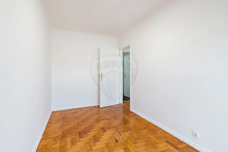 Apartamento T3 para Venda em Olivais Foto 12