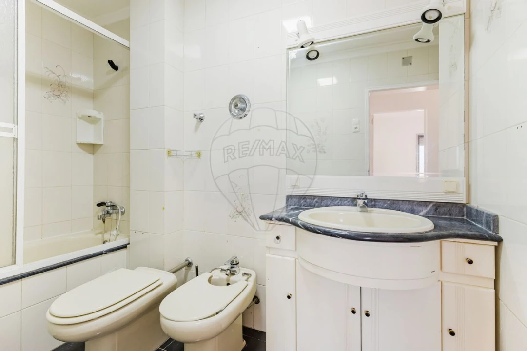 Apartamento T3 para Venda em Olivais Foto 13