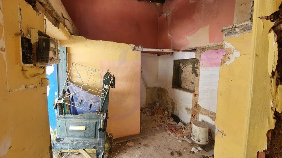 Moradia T2 para Venda em Santa Maria e São Miguel, São Martinho, São Pedro Penaferrim Foto 5