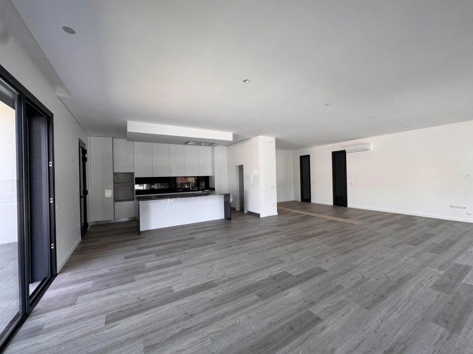 Moradia T3 para Venda em Vila Verde e Barbudo Foto 32