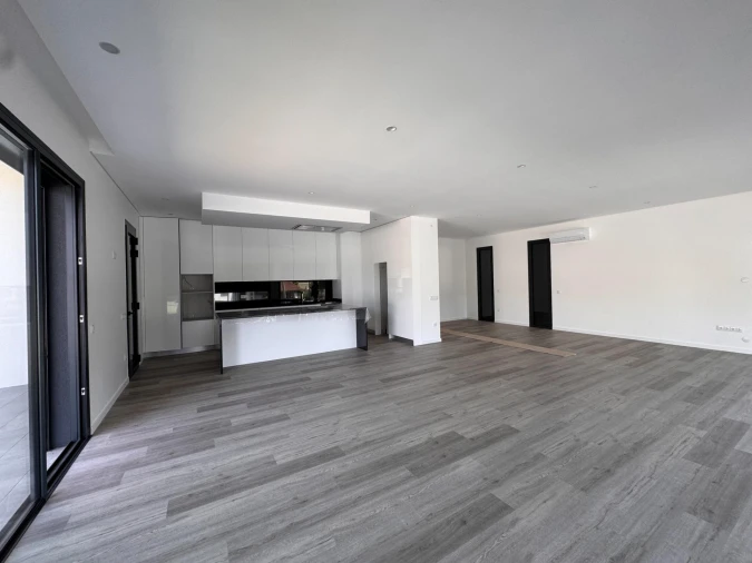 Moradia T3 para Venda em Vila Verde e Barbudo Foto 32