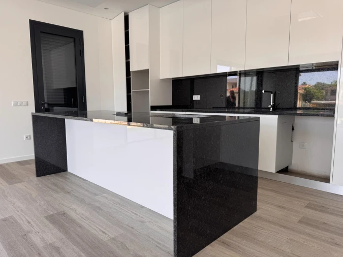 Moradia T3 para Venda em Vila Verde e Barbudo Foto 38