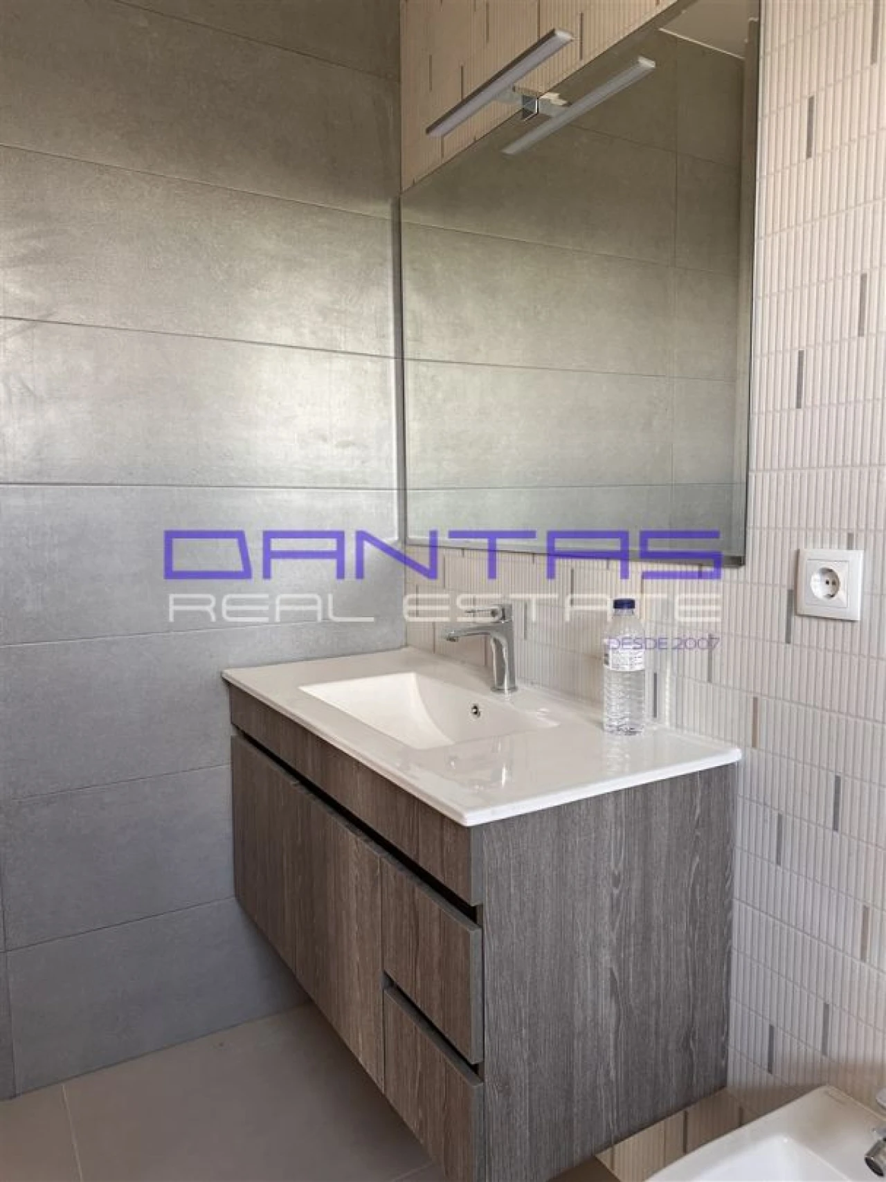 Moradia T7 para Venda em Vila de Prado Foto 15