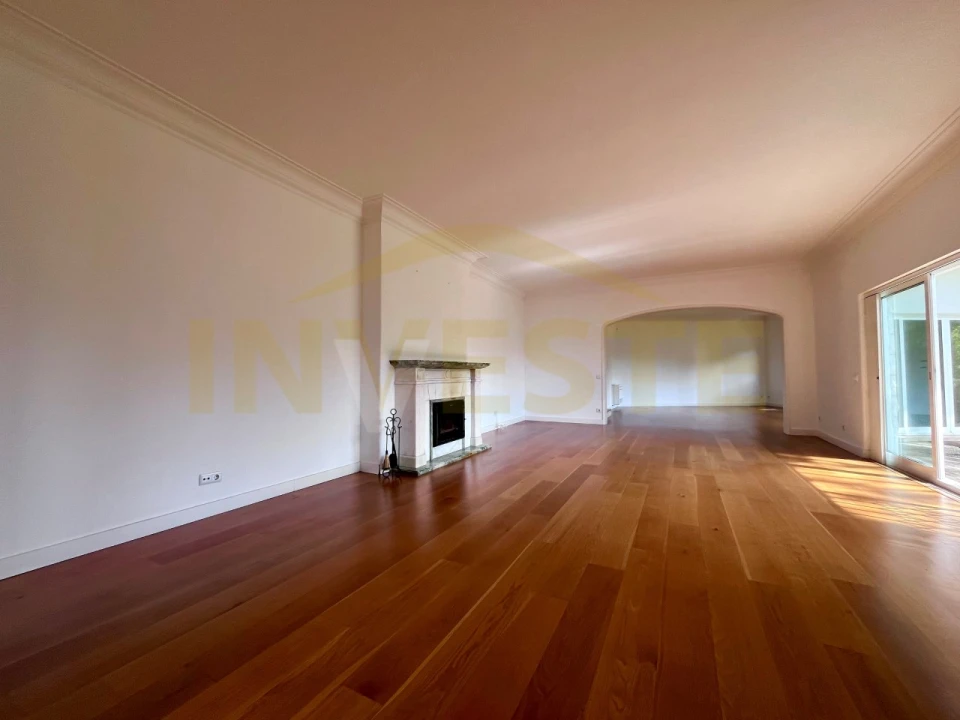 Moradia T5 para Arrendamento em Cascais e Estoril Foto 2