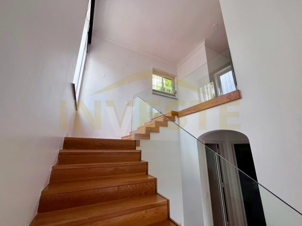 Moradia T5 para Arrendamento em Cascais e Estoril Foto 11