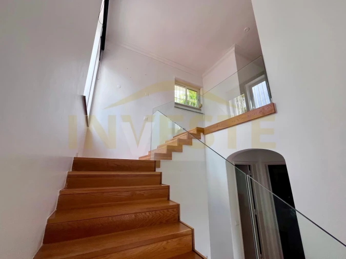 Moradia T5 para Arrendamento em Cascais e Estoril Foto 11