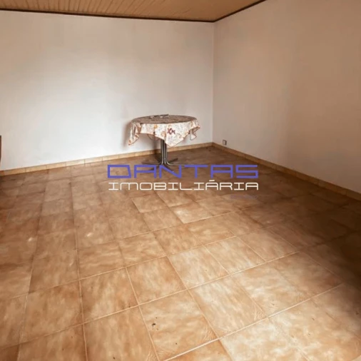 Moradia T1 para Venda em Salamonde Foto 9