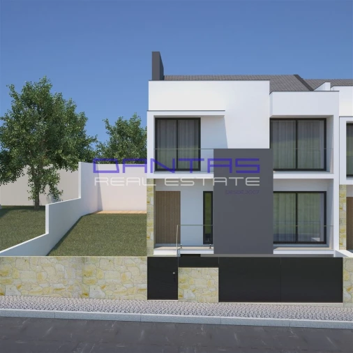 Moradia T4 para Venda em Mire de Tibães