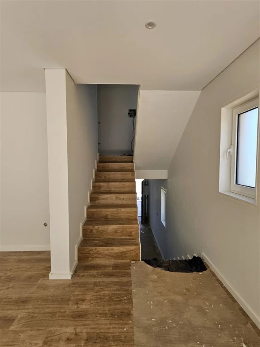 Moradia T4 para Venda em Mire de Tibães Foto 5