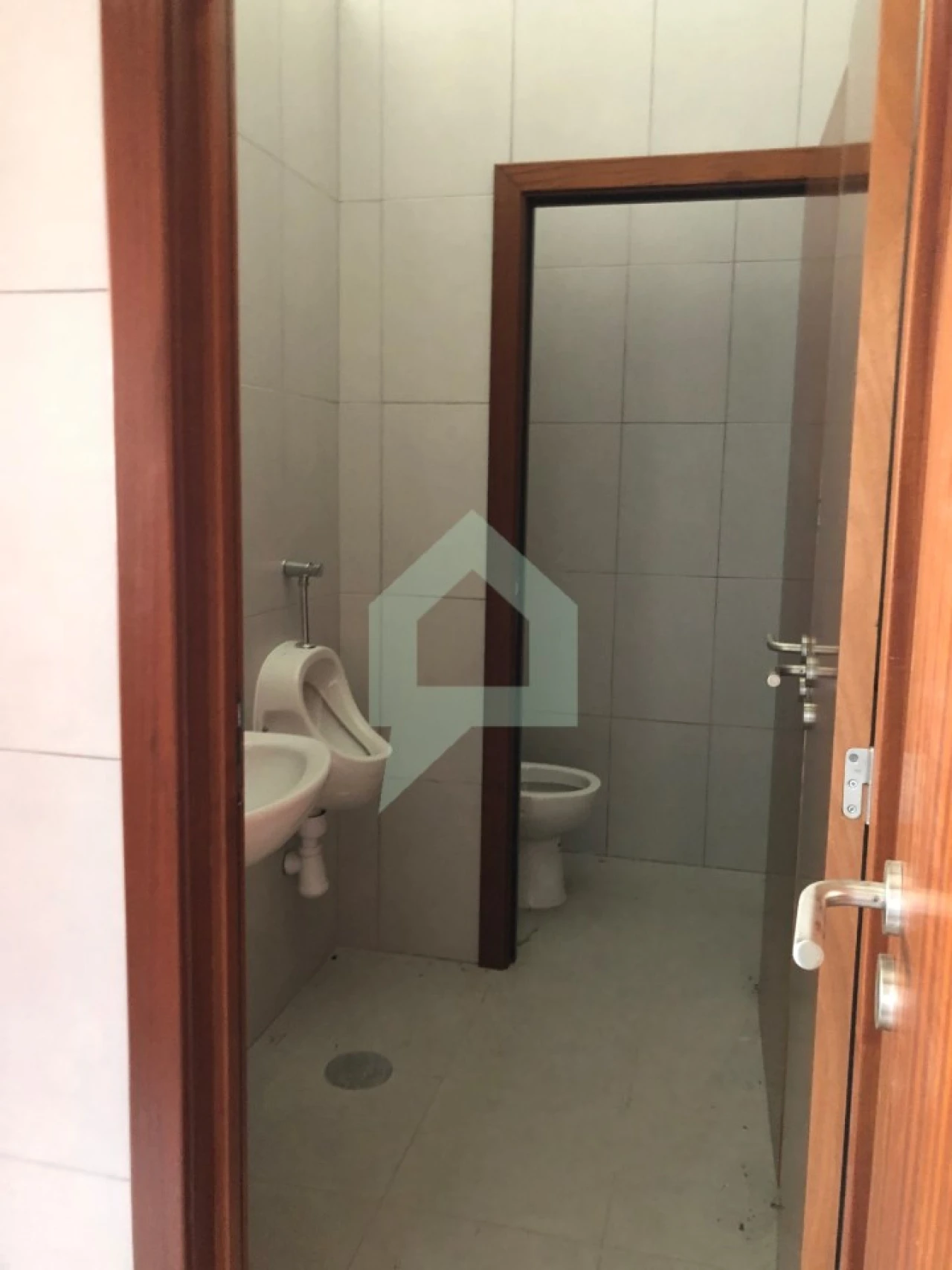 Armazém para Arrendamento em Rio Covo (Santa Eugenia) Foto 8