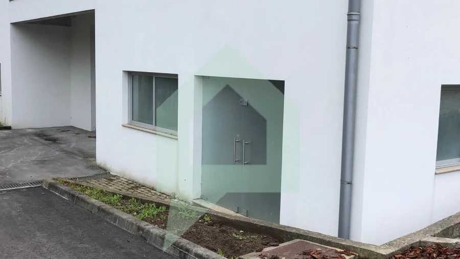 Armazém para Arrendamento em Rio Covo (Santa Eugenia)