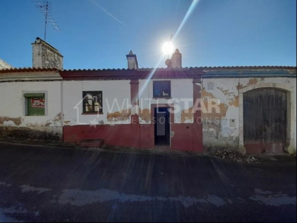 Moradia T3 para Venda em Vaiamonte Foto 1