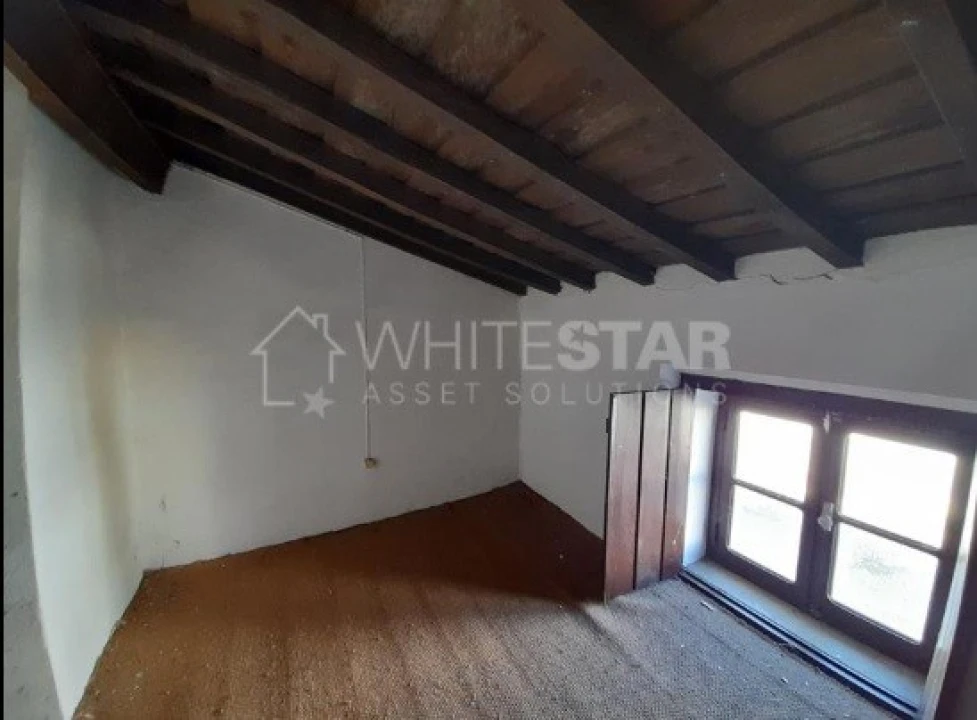 Moradia T3 para Venda em Vaiamonte Foto 4