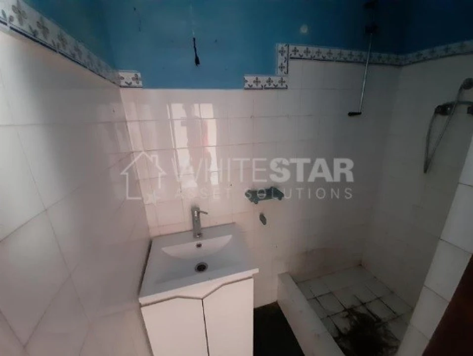 Moradia T3 para Venda em Vaiamonte Foto 5