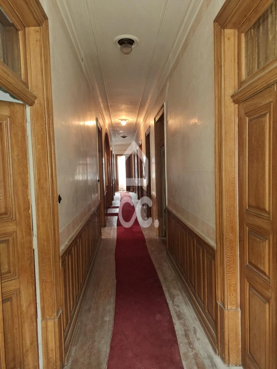 Moradia T12 para Venda em Tortosendo Foto 12