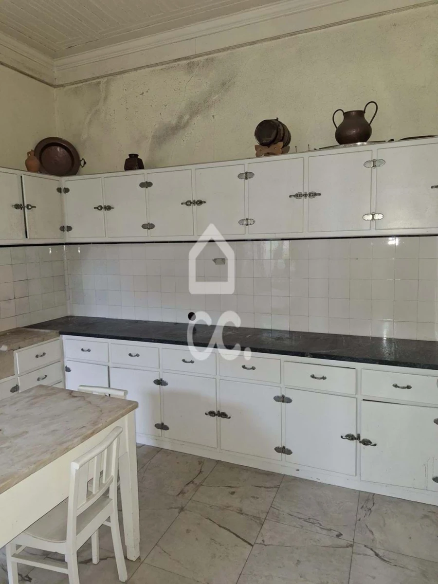 Moradia T12 para Venda em Tortosendo Foto 16