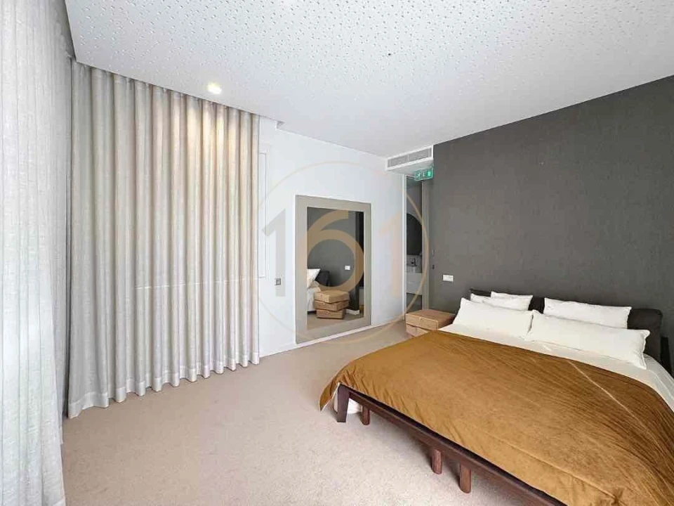 Escritório para Venda em Lordelo do Ouro e Massarelos Foto 11