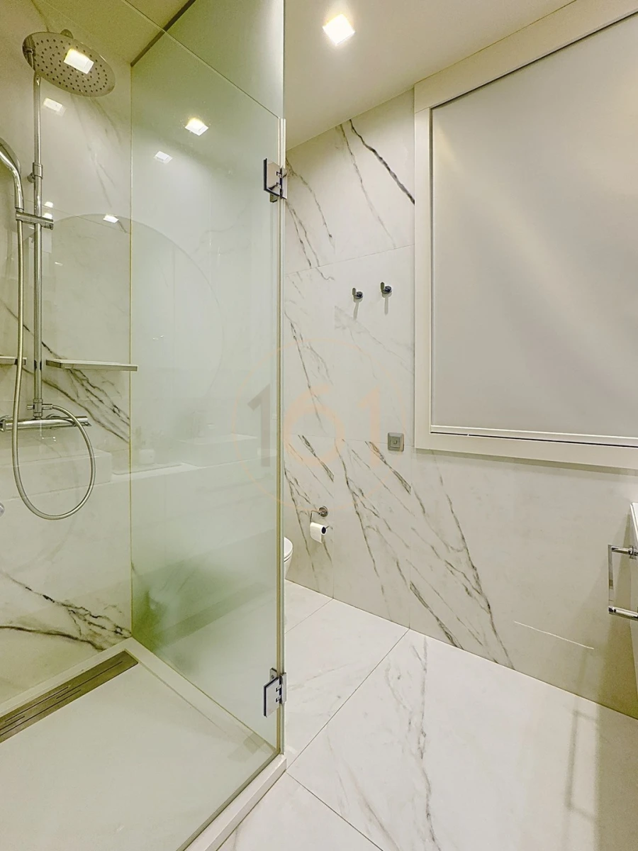 Escritório para Venda em Lordelo do Ouro e Massarelos Foto 14