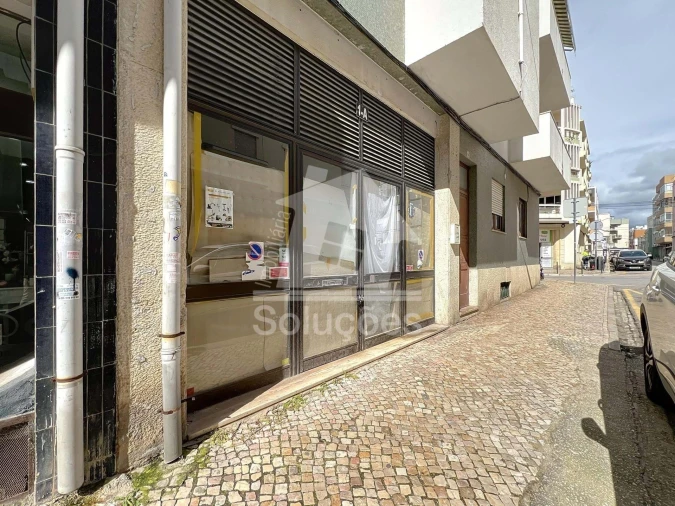 Armazém para Venda em Portimão Foto 2