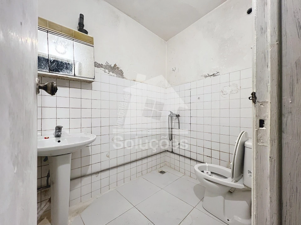 Armazém para Venda em Portimão Foto 6