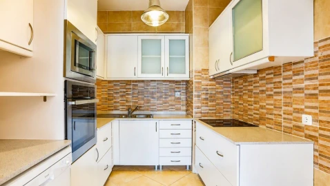 Apartamento T2 para Venda em Quarteira