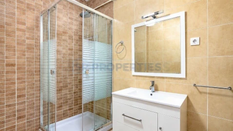 Apartamento T2 para Venda em Quarteira