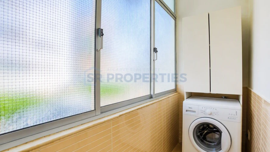 Apartamento T2 para Venda em Quarteira Foto 30