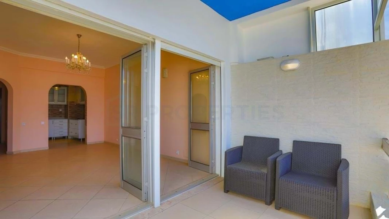 Apartamento T2 para Venda em Quarteira Foto 20