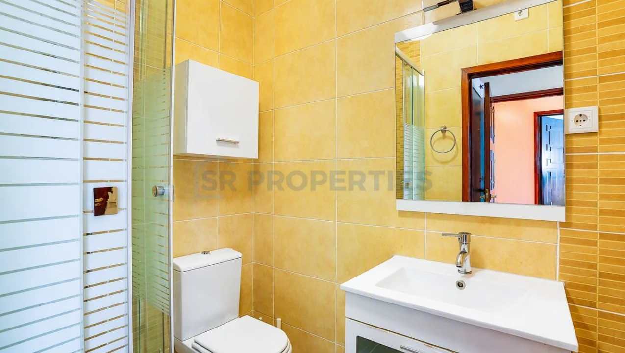 Apartamento T2 para Venda em Quarteira Foto 28
