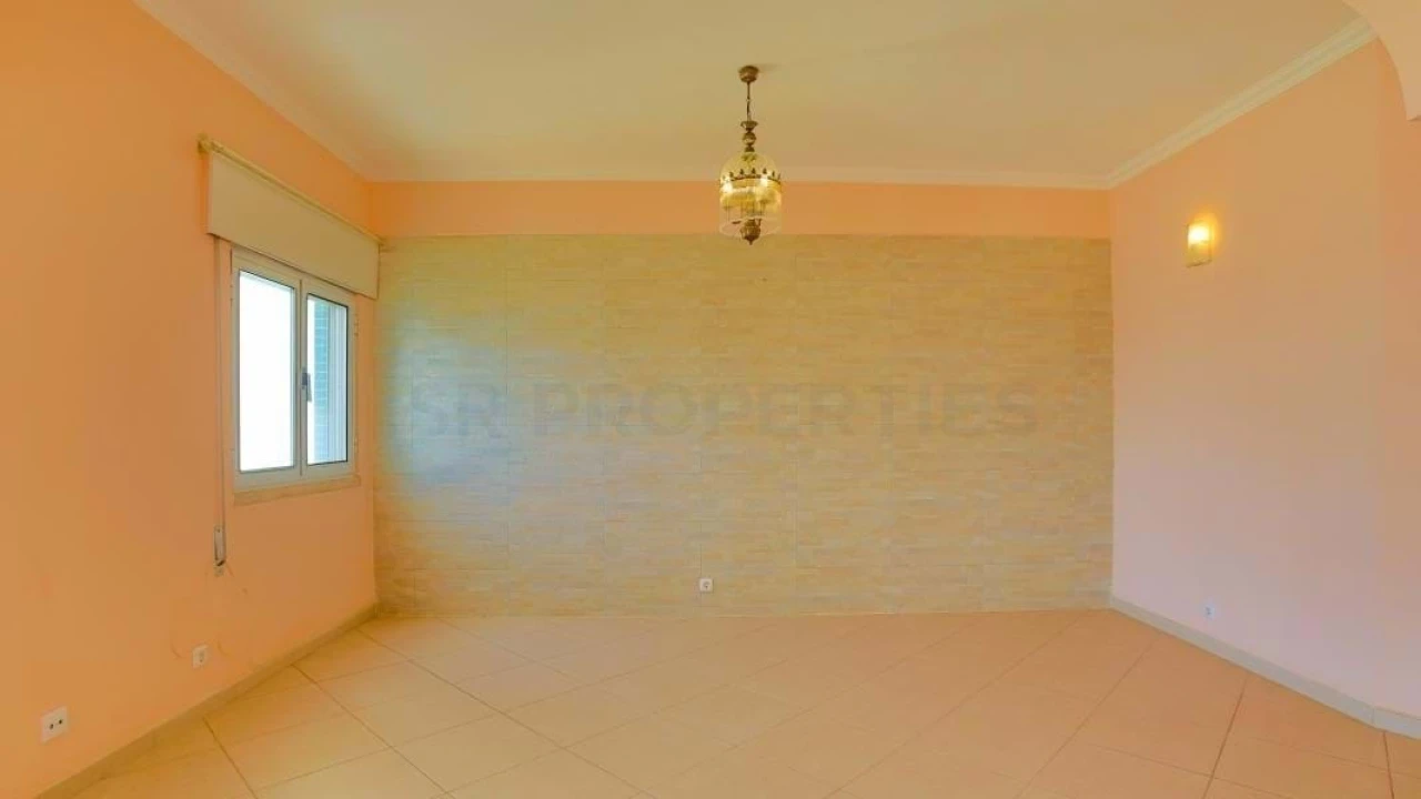 Apartamento T2 para Venda em Quarteira Foto 12
