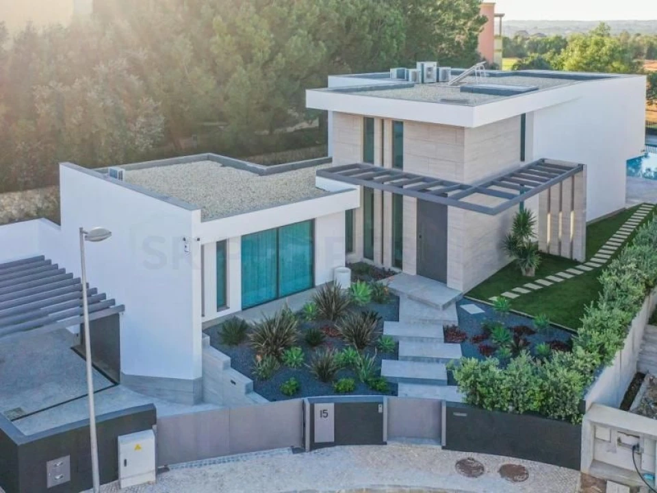 Moradia T5 para Venda em Quarteira Foto 47