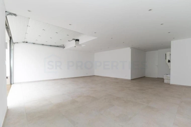 Moradia T5 para Venda em Quarteira Foto 41