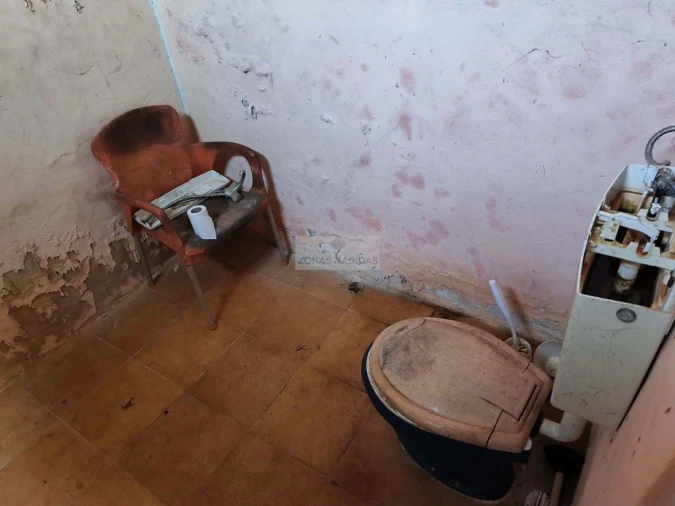 Quinta T3 para Venda em Odiaxere Foto 15