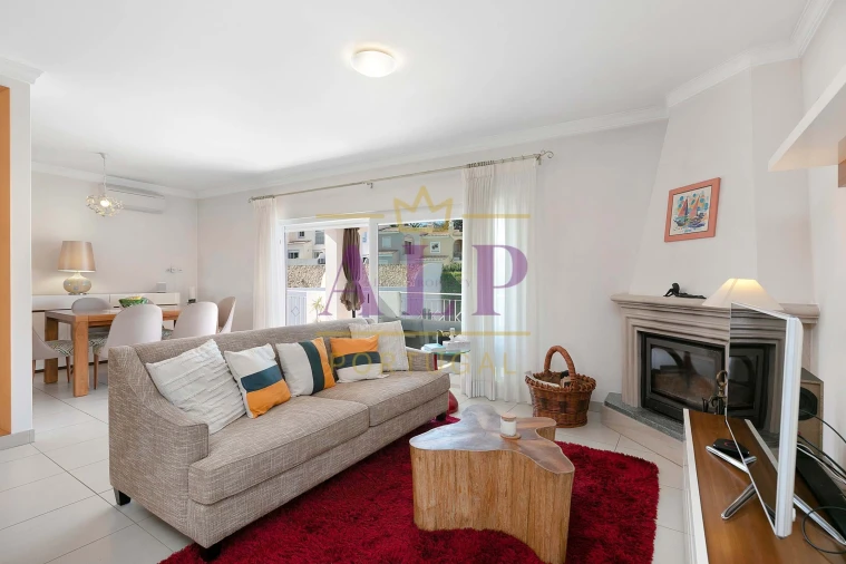 Moradia T4 para Venda em Lagos (São Sebastião e Santa Maria) Foto 8