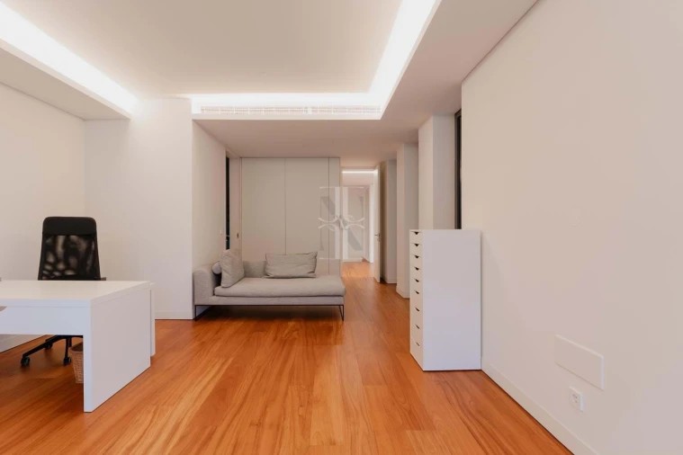 Moradia T4 para Venda em Lumiar Foto 33