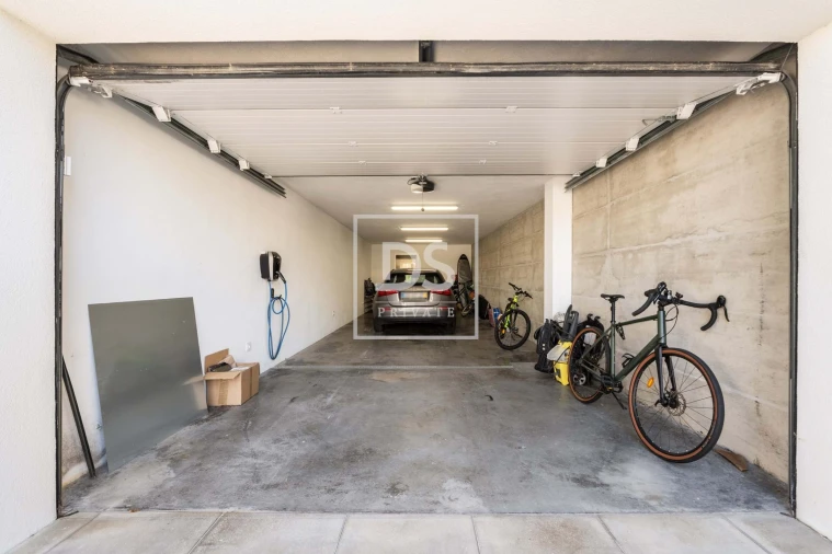 Moradia T5 para Venda em Matosinhos e Leça da Palmeira Foto 14