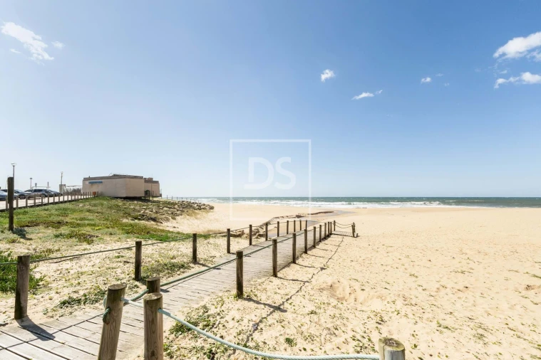 Moradia T5 para Venda em Matosinhos e Leça da Palmeira Foto 15