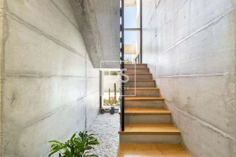 Moradia T5 para Venda em Matosinhos e Leça da Palmeira Foto 8