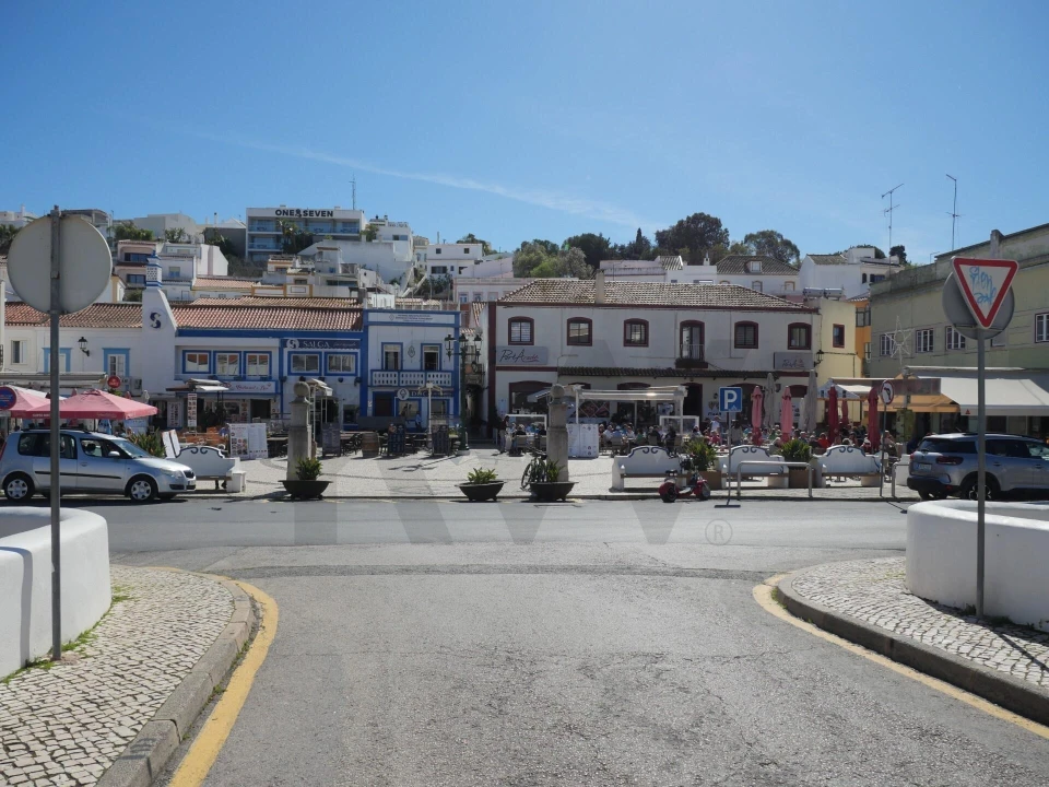 Apartamento T2 para Venda em Ferragudo Foto 14