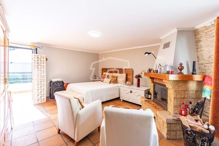 Moradia T4 para Venda em Curral das Freiras Foto 30