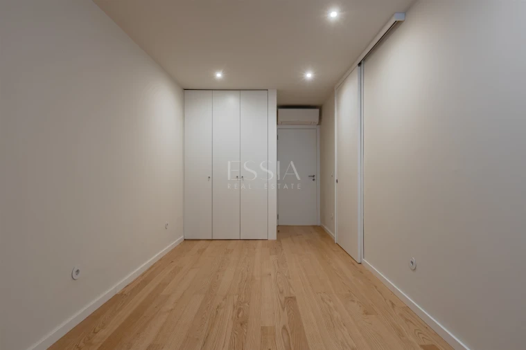 Apartamento T3 para Venda em Aldoar, Foz do Douro e Nevogilde Foto 15