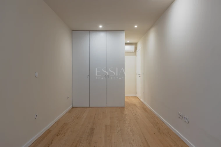 Apartamento T3 para Venda em Aldoar, Foz do Douro e Nevogilde Foto 20