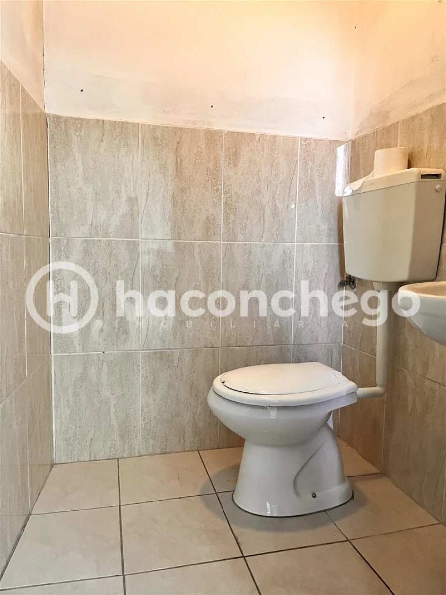 Negócio para Arrendamento em Manhente Foto 3